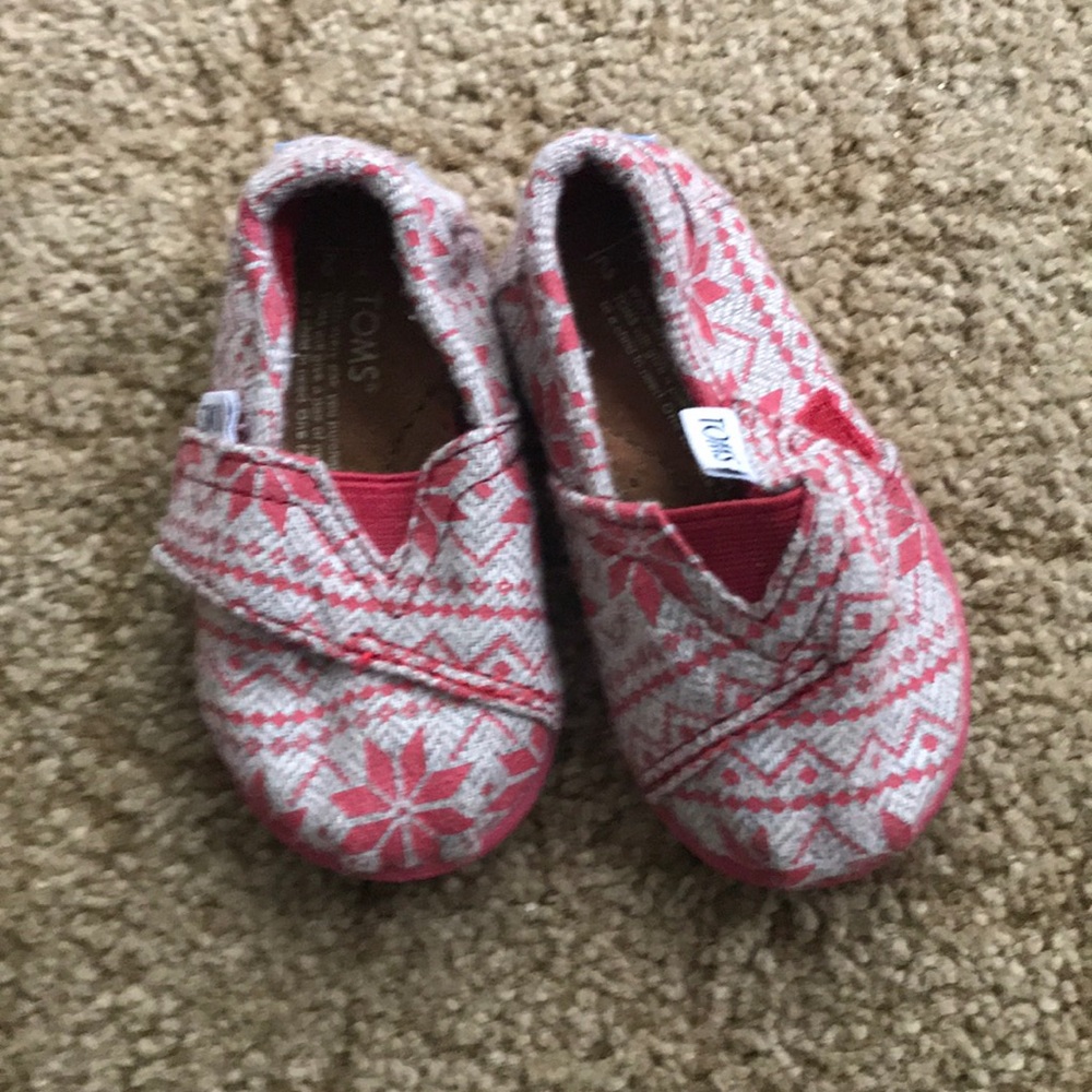 Baby toms